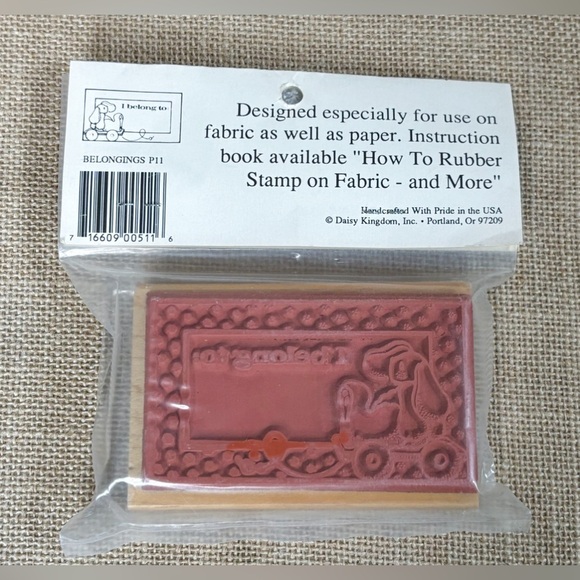 Vintage Daisy Kingdom I Belong To Rubber Stamp Old Toys Rustic Primitive Cottage - Picture 2 of 2